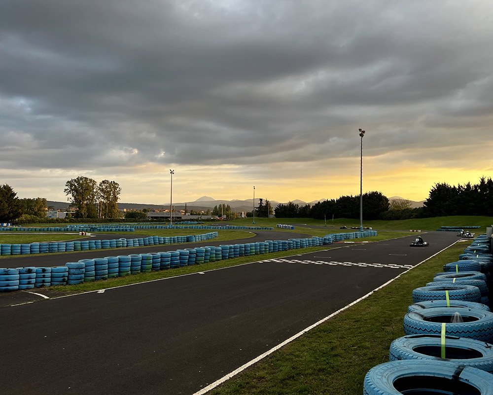 ligne_droite_circuit_karting